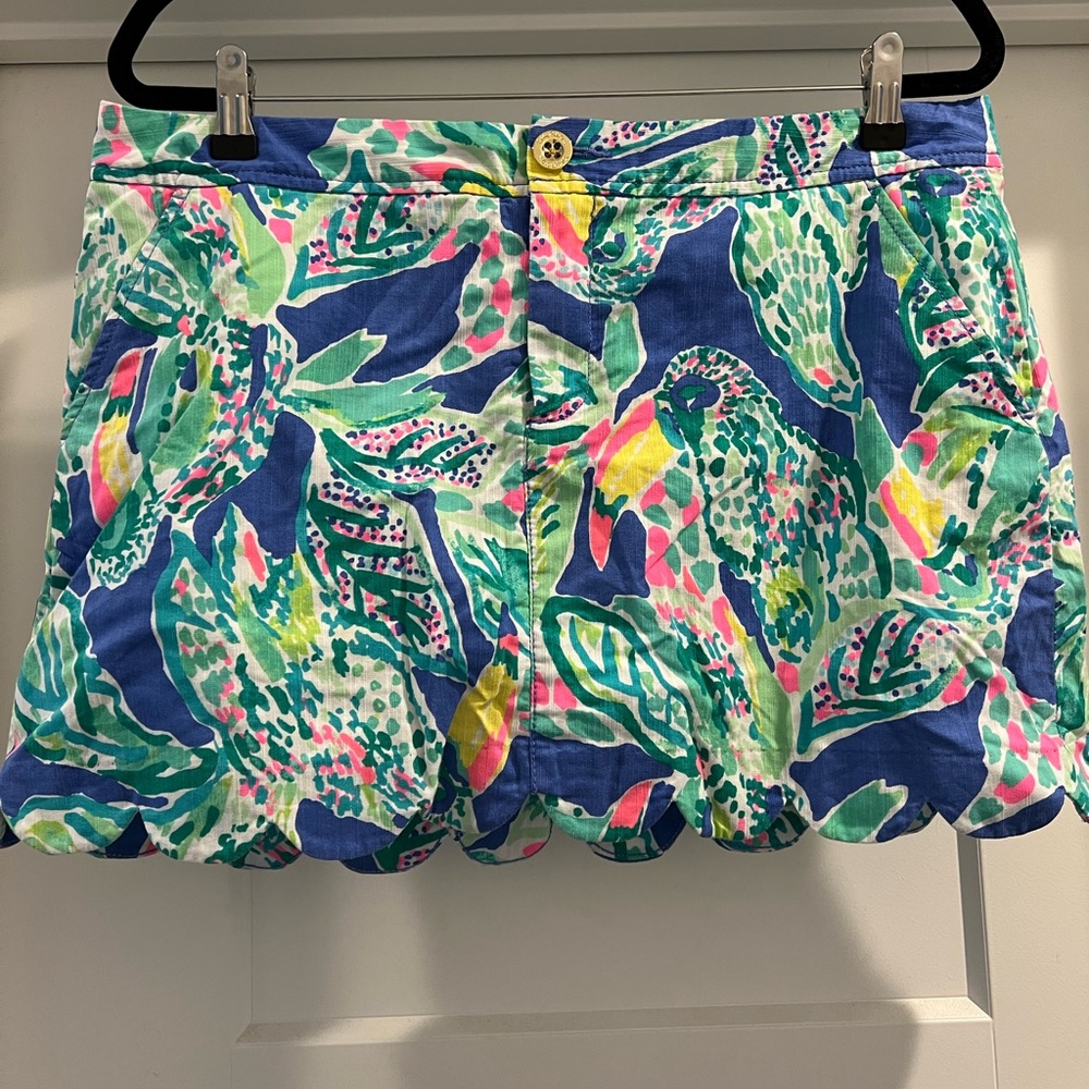 Lilly Pulitzer scalloped skort